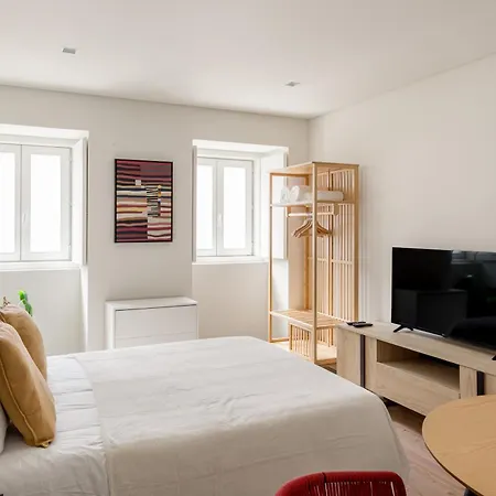 The Retreat, Cozy With Terrace Apartament Lizbona