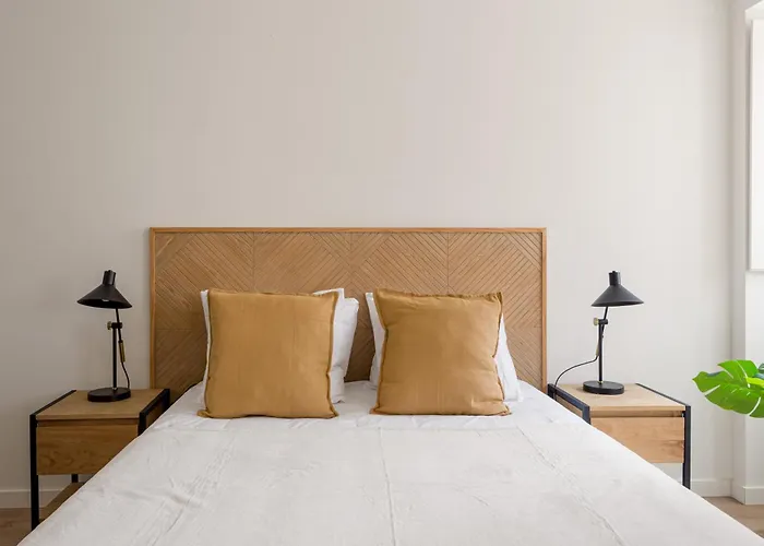 The Retreat, Cozy With Terrace *