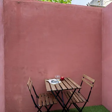 アパート The Retreat, Cozy With Terrace *